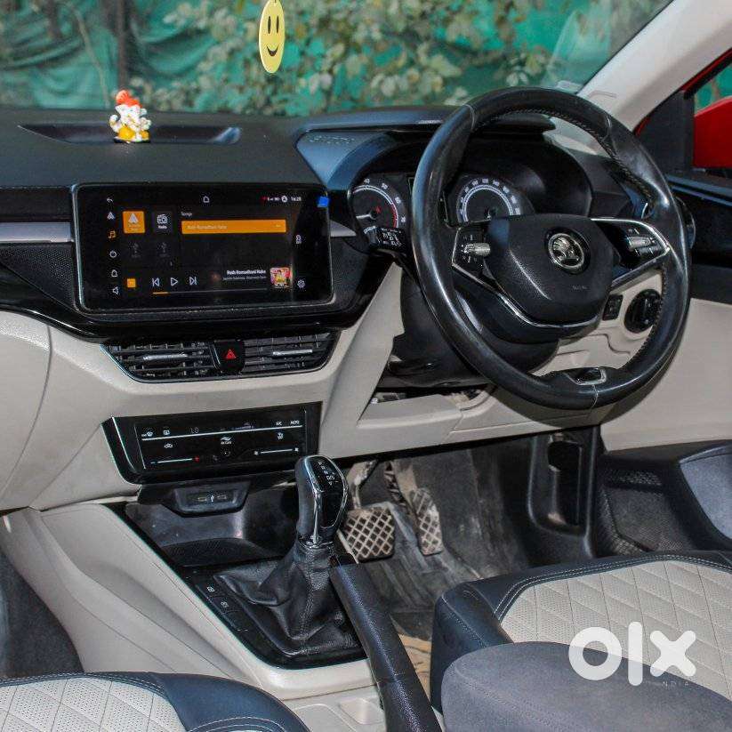 Skoda Slavia 1.0 Ambition Tsi At, 2022, Petrol