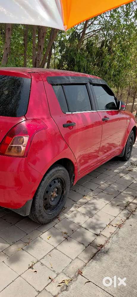 Maruti Suzuki Swift 2011