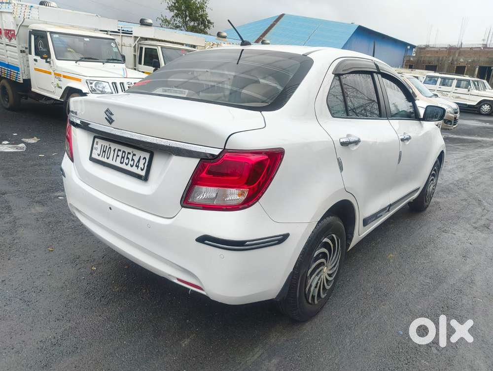 Maruti Suzuki Dzire 1.2 Vxi, 2023, Petrol