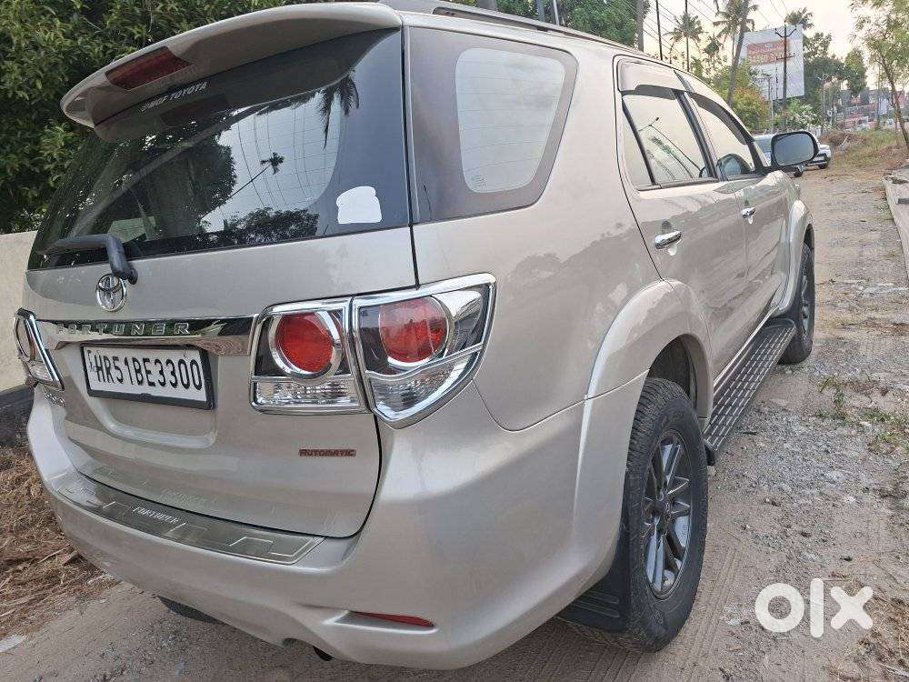 Toyota Fortuner 3.0 4x2 Automatic, 2015, Diesel