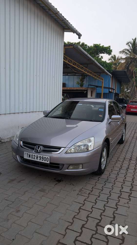 Honda Accord 2004