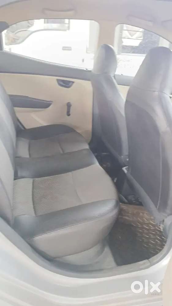 Hyundai Eon Magna+ 2012 Petrol