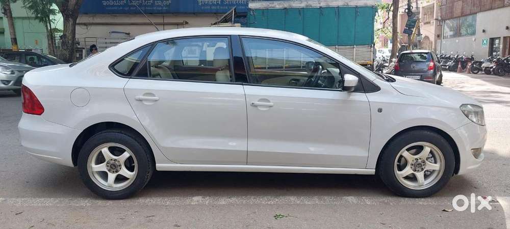 Skoda Rapid 2011-2013 Ultima 1.6 Tdi Ambition Plus, 2012, Diesel