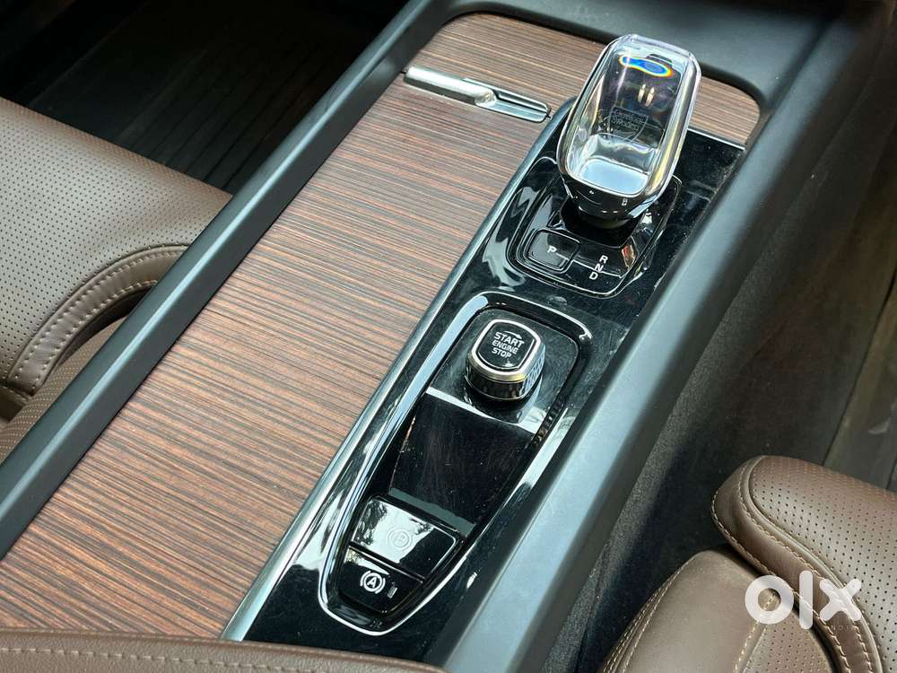 Volvo Xc60 2.0 B5 Ultimate, 2025, Petrol