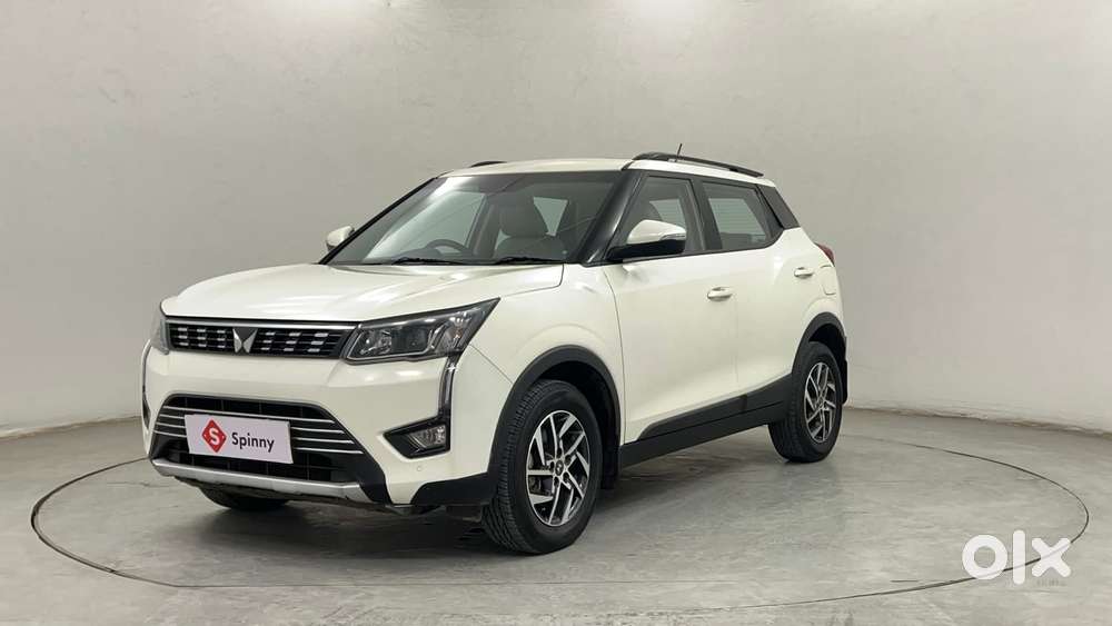 Mahindra Xuv300 W8 Option, 2023, Petrol