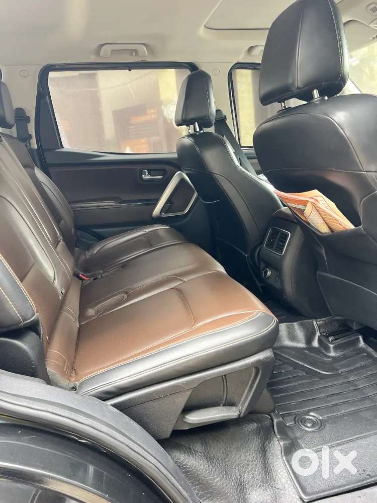 Mahindra Scorpio N Z8 Sunroof Diesel 2024