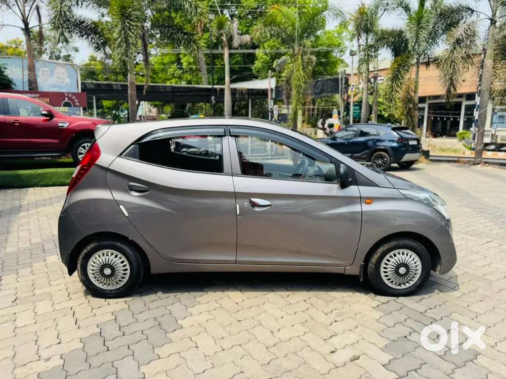 Good Condition Eon D- Lite Plus , Petrol ,best Price ,price Negotiable
