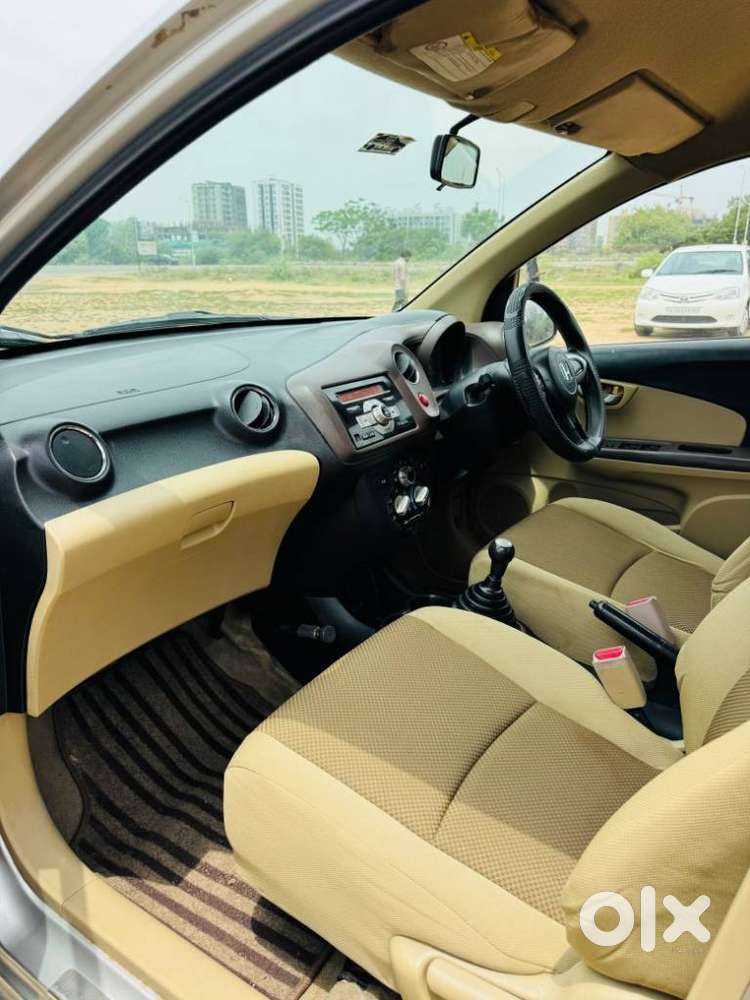 Honda Brio Vx Mt, 2013, Petrol