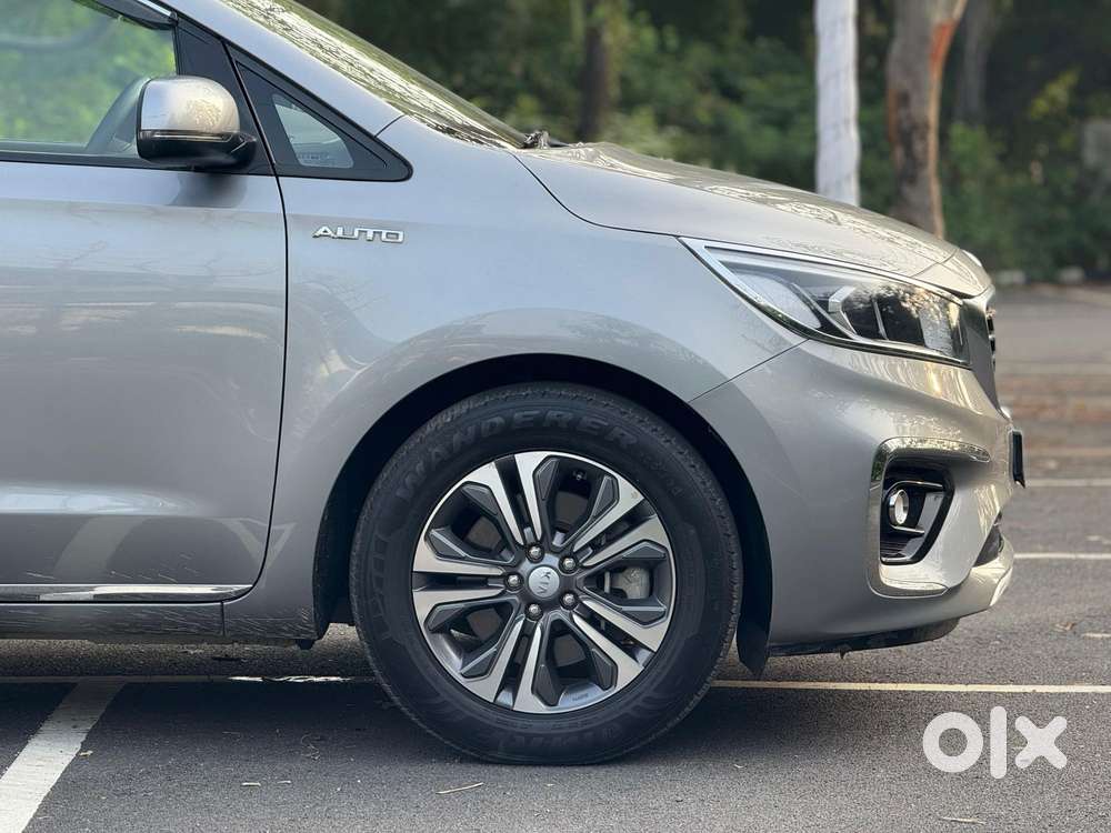 Kia Carnival Premium, 2020, Diesel