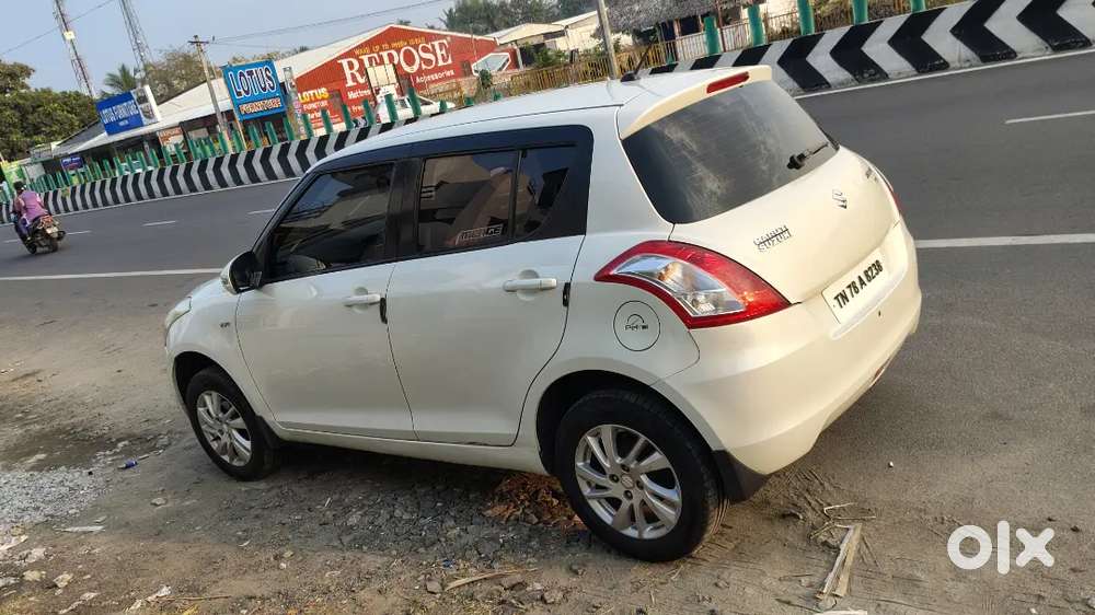 Maruti Suzuki Swift Zxi Top Model