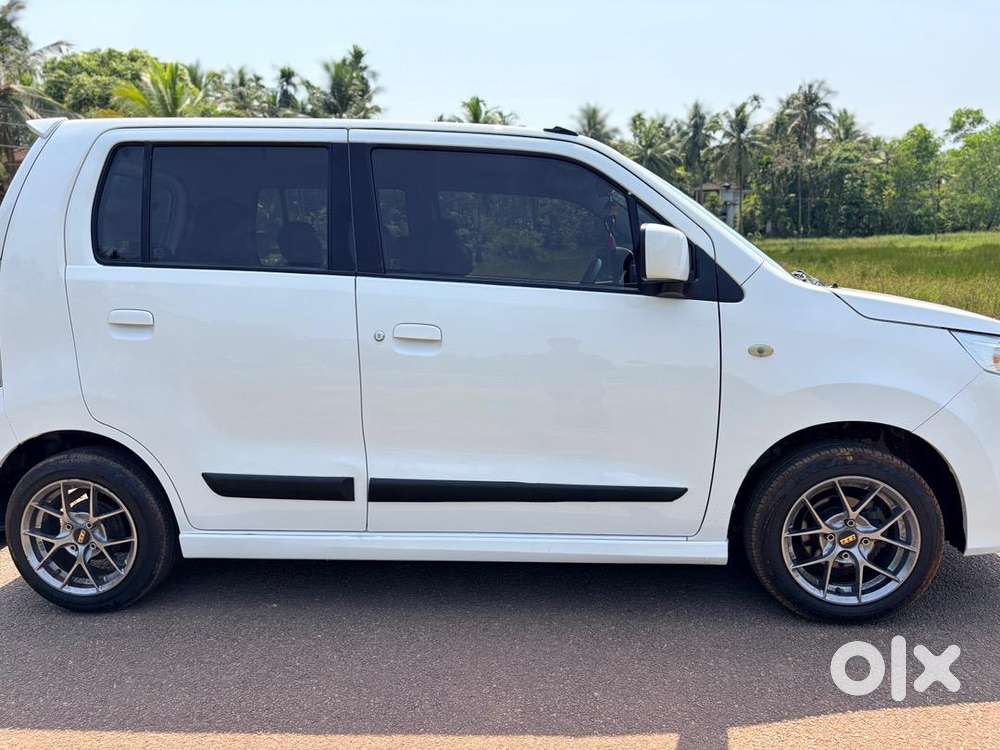 Maruti Suzuki Wagon R Stingray 2015 Petrol Good Condition