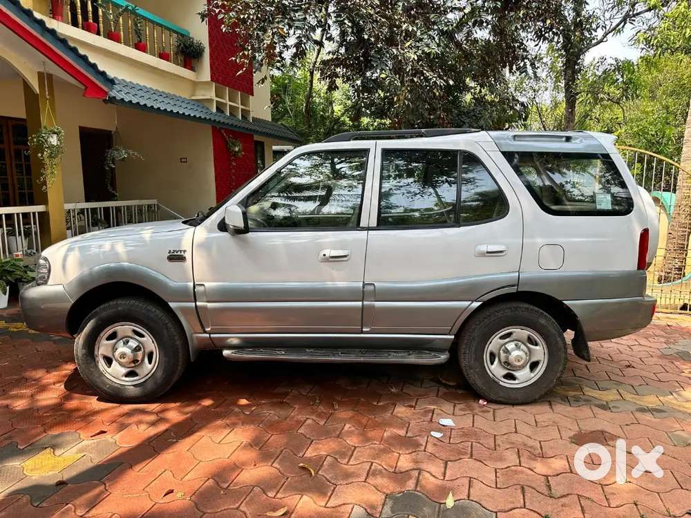Tata Safari Dicor 2.2 Lx Bsiv