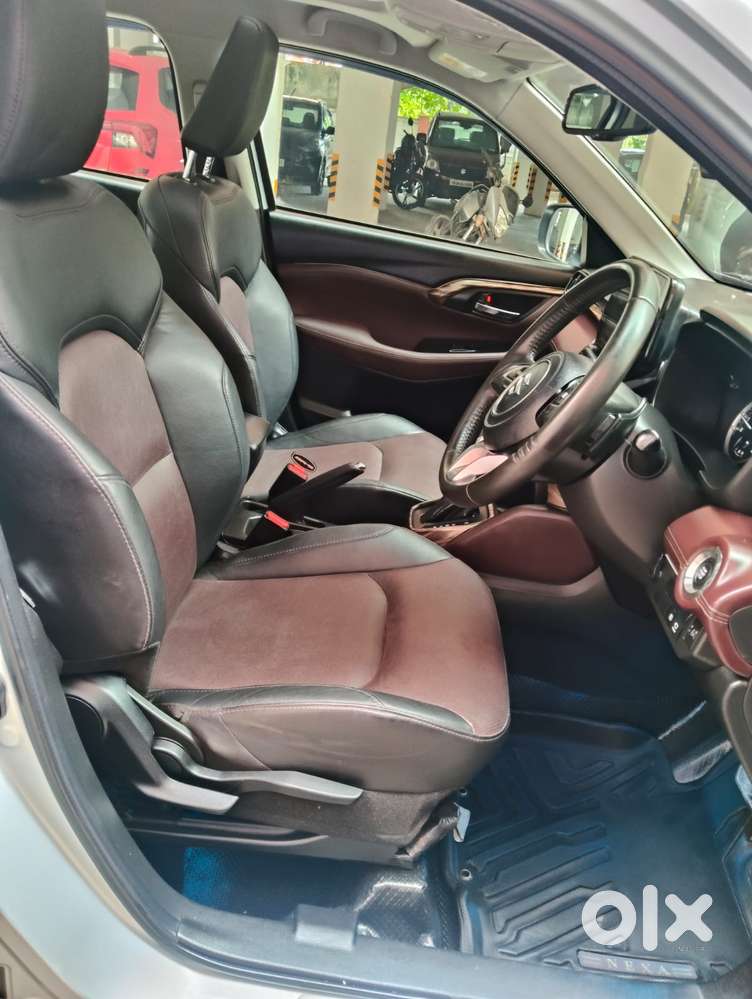 Maruti Suzuki Grand Vitara 1.5 Alpha Smart Hybrid At, 2023, Petrol