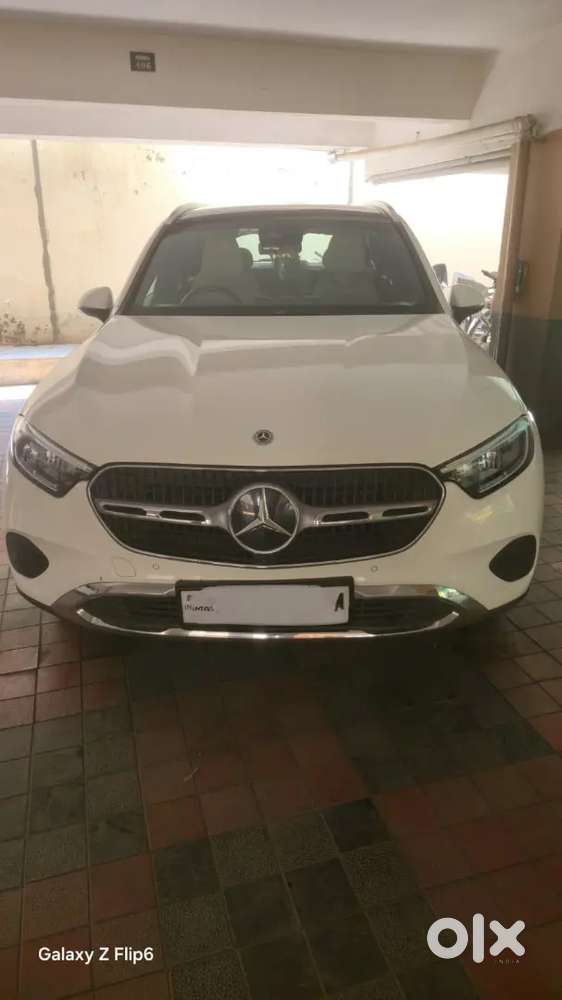 Mercedes-benz Glc 300 4matic Petrol 2024 Model 23k Km Running