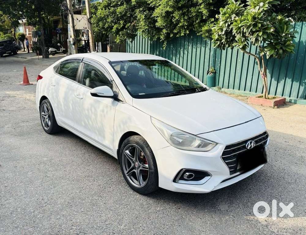 Hyundai Verna Crdi 1.6 At Ex, 2018, Diesel
