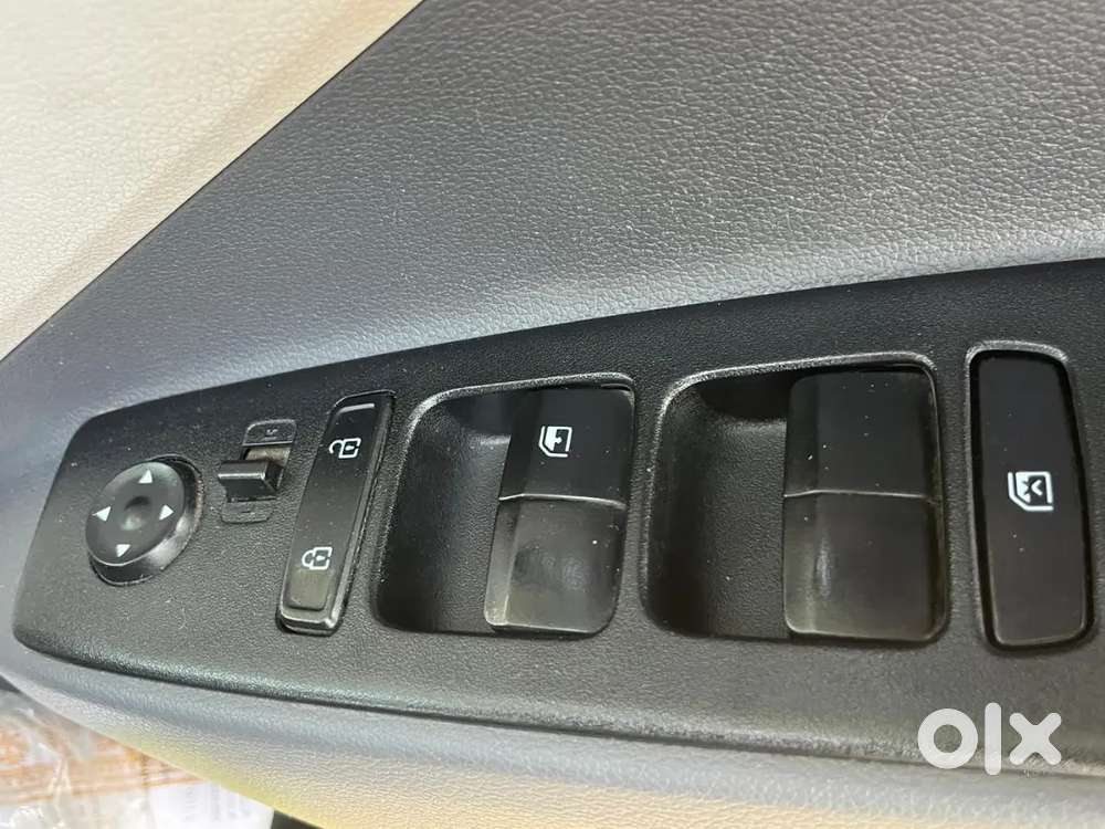 Hyundai Aura 2023 Petrol Well Maintained