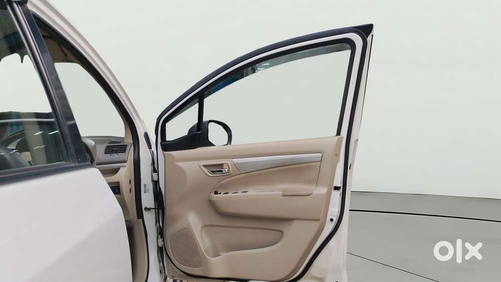 Maruti Suzuki Ertiga 1.5 Vxi, 2017, Petrol