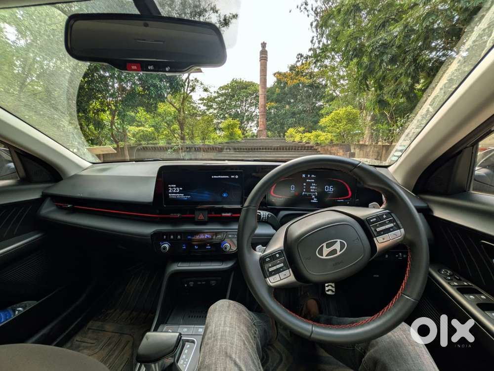 Hyundai Verna 1.5 Turbo Gdi Dct Sx  2025