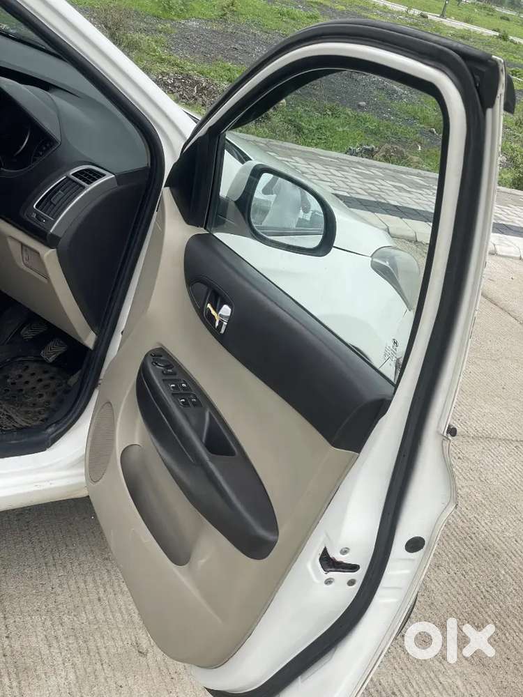 Hyundai I20 Sportz 2013