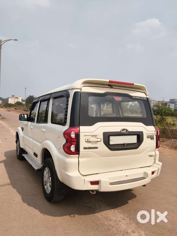 Mahindra Scorpio S2, 2016, Diesel