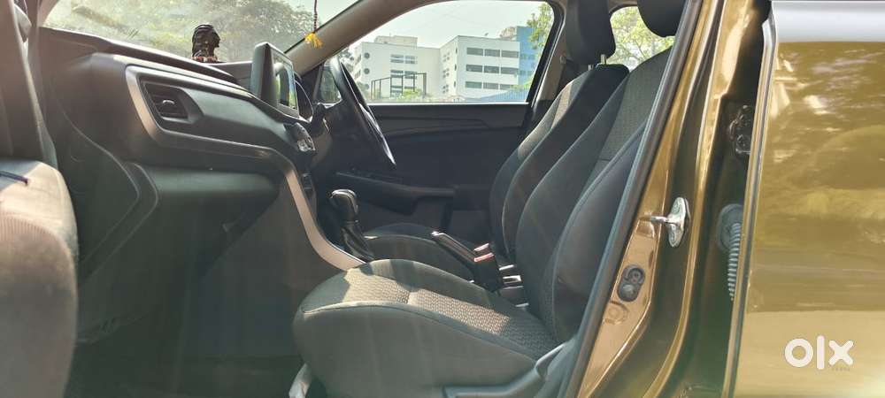 Maruti Suzuki Brezza 1.5 Vxi At Smart Hybrid, 2024, Petrol