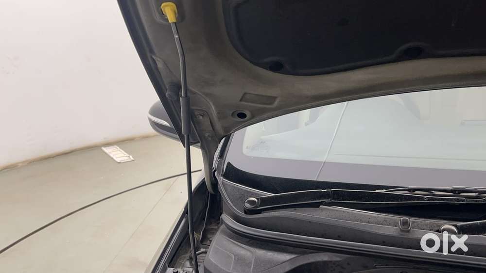 Hyundai Verna 1.5 Sx Ivt, 2022, Petrol