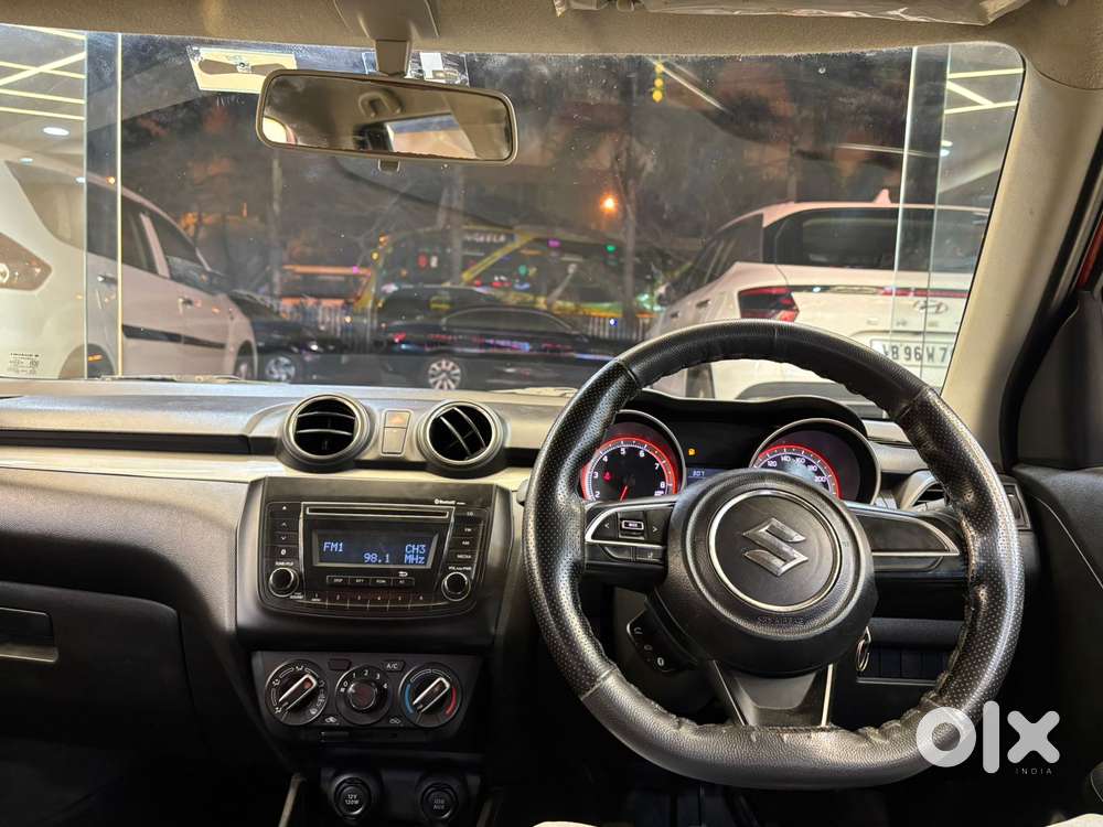 Maruti Suzuki Swift Vxi + Manual, 2021, Petrol