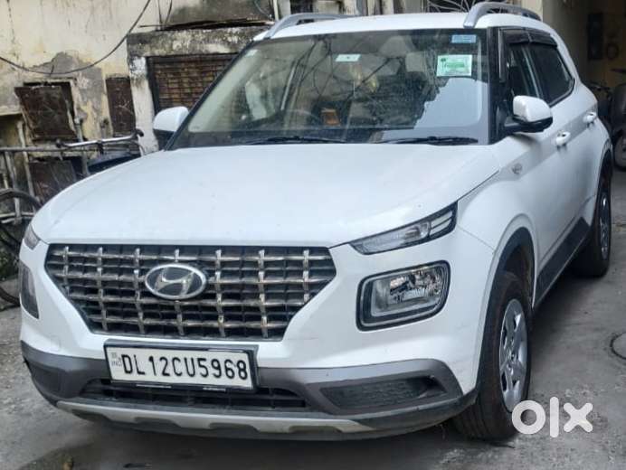 Hyundai Venue [2022-ongoing] 1.2 S, 2022, Petrol