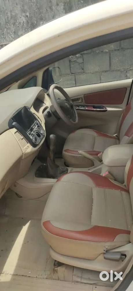 Toyota Innova 2.5 Gx 2006