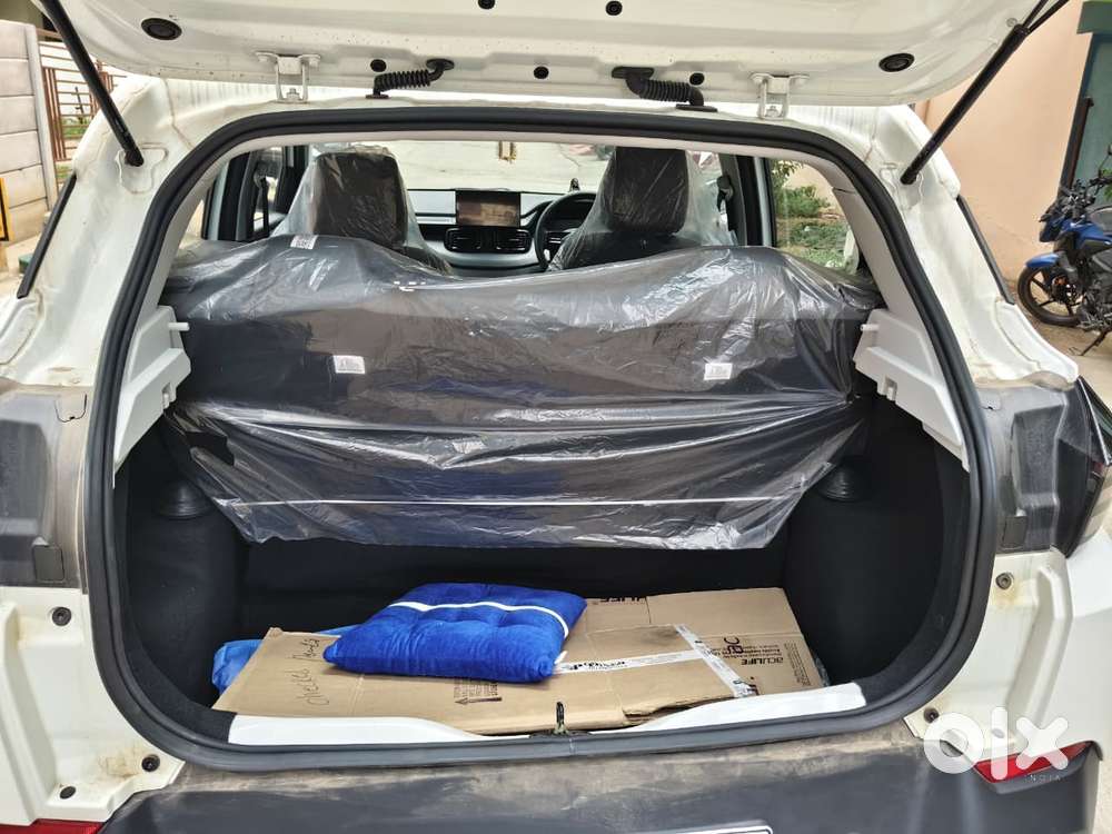 Tata Punch Adventure Amt, 2026, Petrol