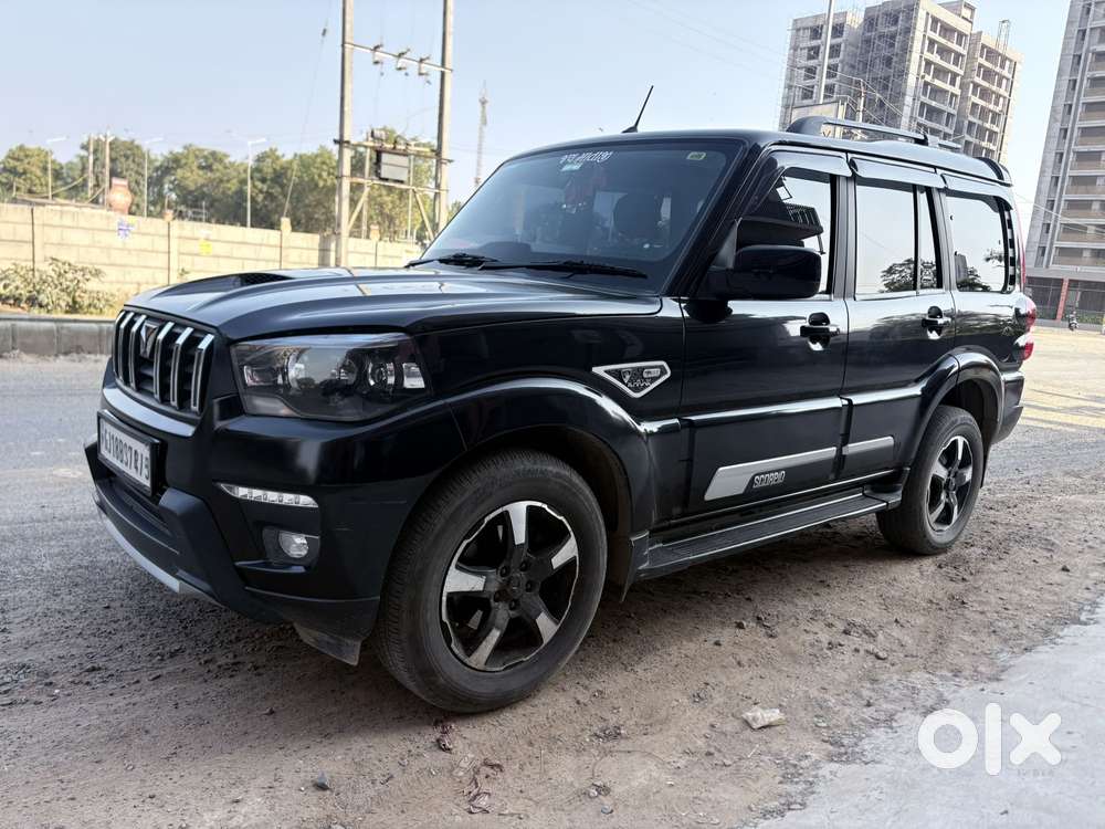 Mahindra Scorpio Classic 2.2 S 11 Mt 7 Cc, 2023, Diesel