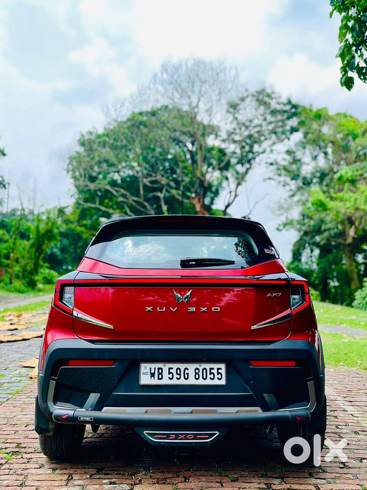 Mahindra Xuv 3xo, 2025, Petrol