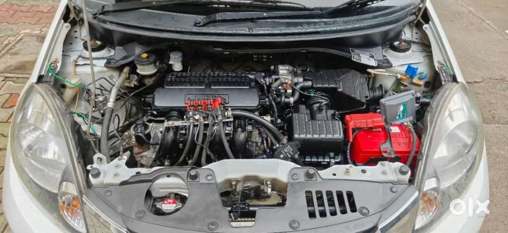Honda Mobilio V I-vtec, 2015, Petrol
