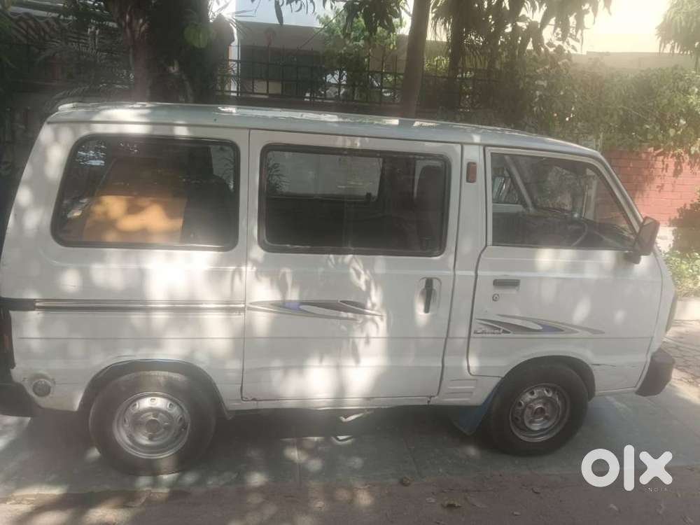 Maruti Suzuki Omni 5-seater 2013