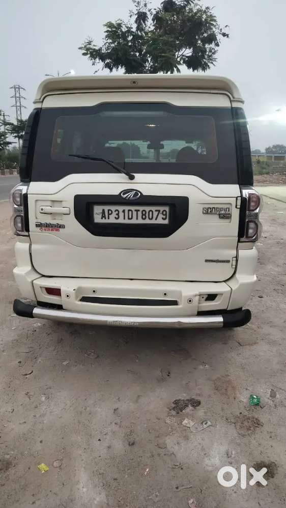 Mahindra Scorpio S10 2017 Diesel 110000 Km Driven