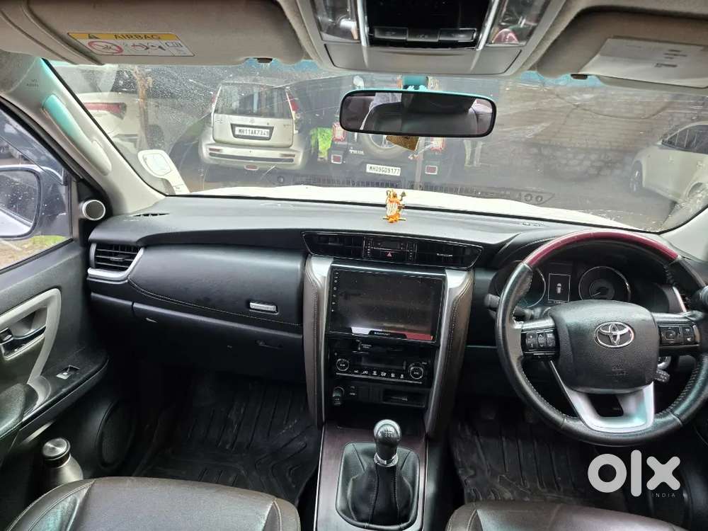 Legender Converted Toyota Fortuner 2.8 Mt 2016 Diesel Second Owner