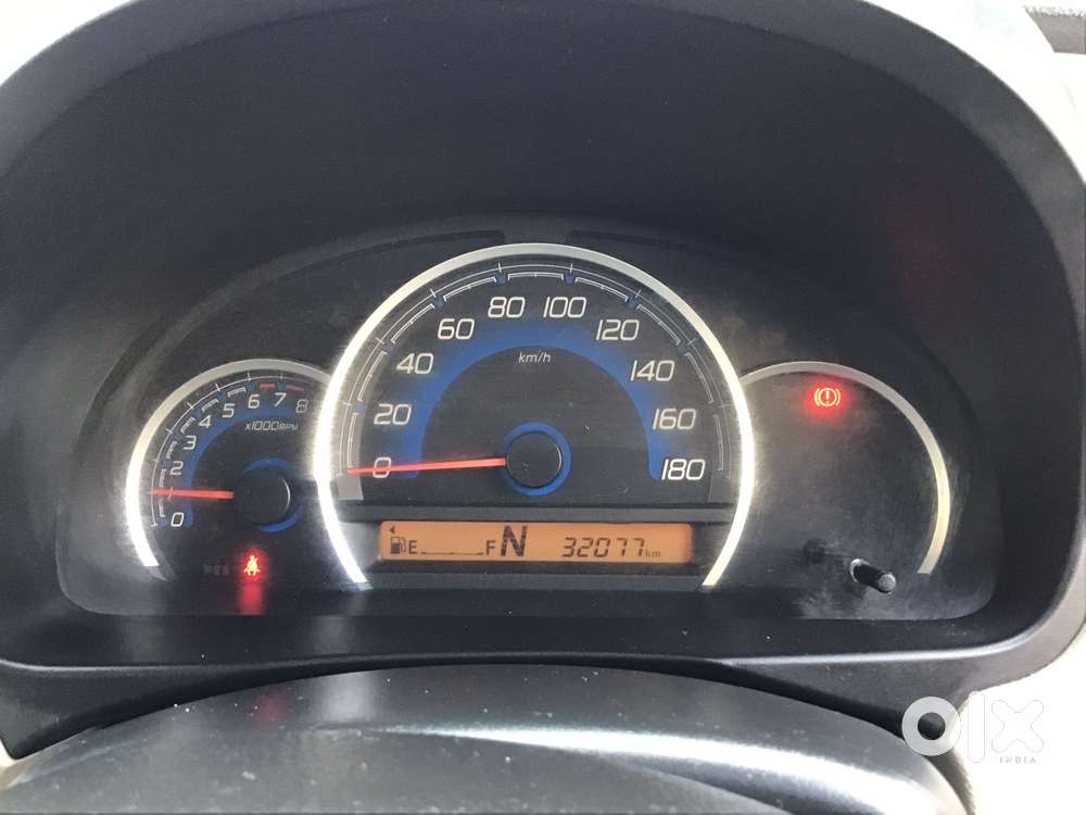 Maruti Suzuki Wagon R 1.0 Vxi Amt, 2017, Petrol