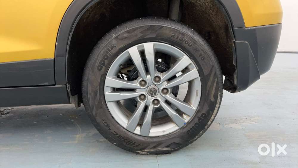 Maruti Suzuki Vitara Brezza Zdi+ Dual Tone Mt, 2016, Diesel