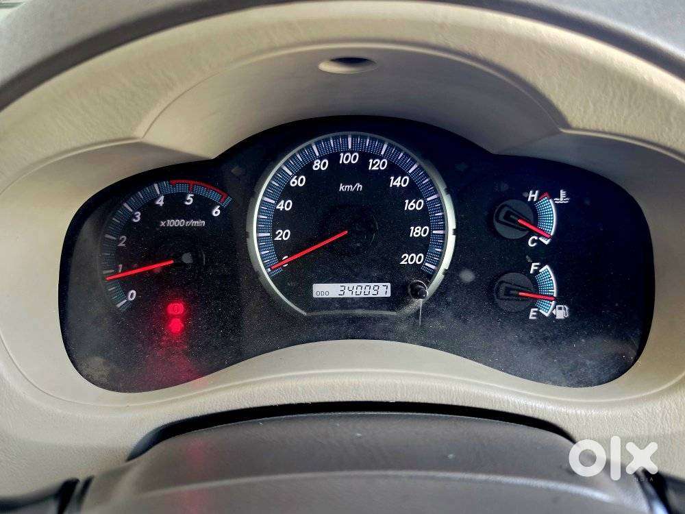 Toyota Innova 2.5 Vx 8 Str, 2012, Diesel