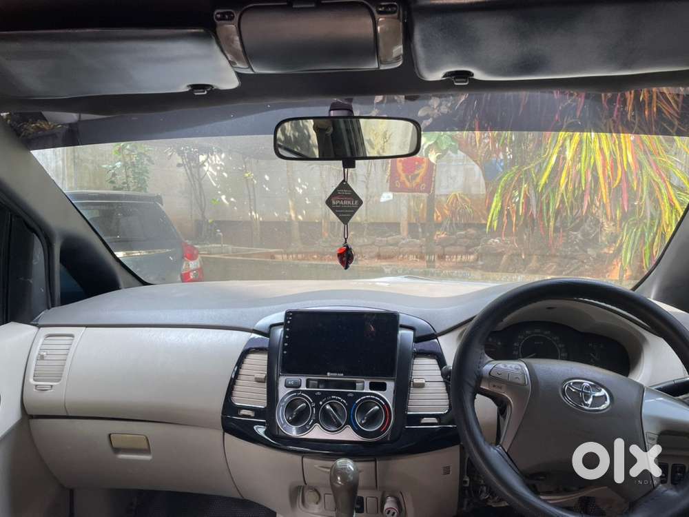 Toyota Innova Diesel Manual 2011 Model