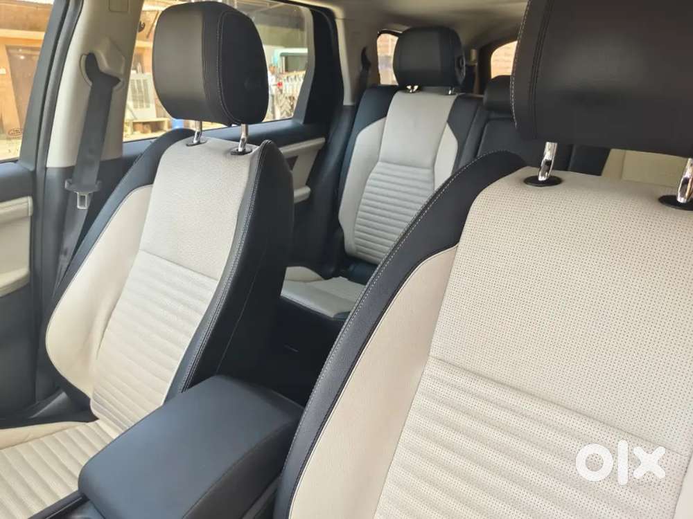 Land Rover Discovery Sport 2024 Petrol Well Maintained