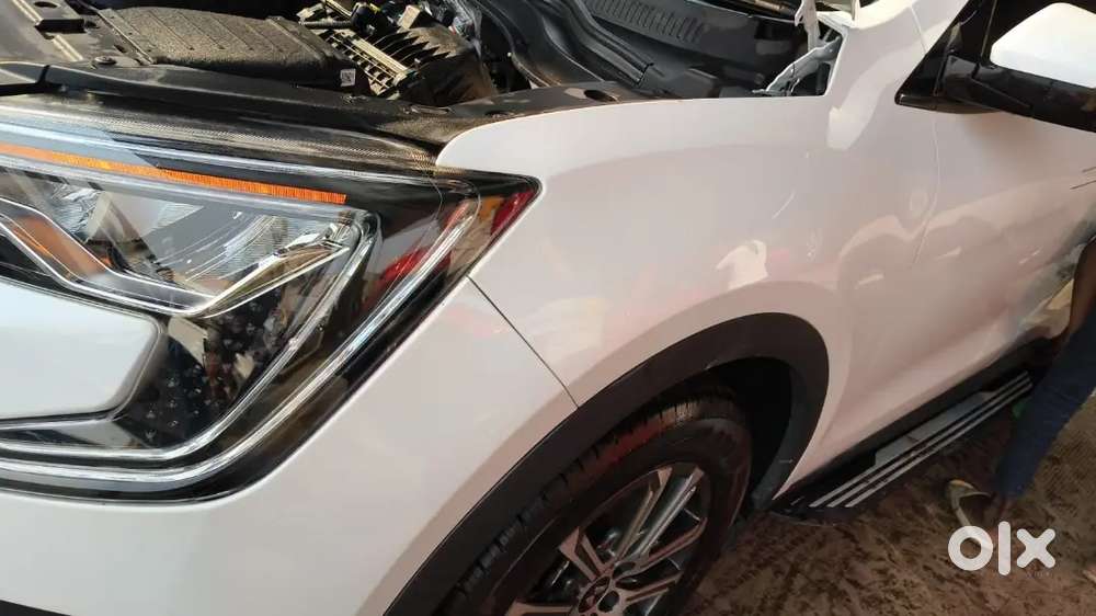 Mahindra Xuv700 2026 Diesel Well Maintained