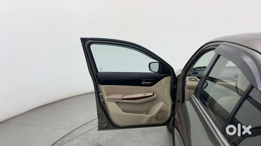 Maruti Suzuki Dzire 1.2 Zxi, 2018, Petrol