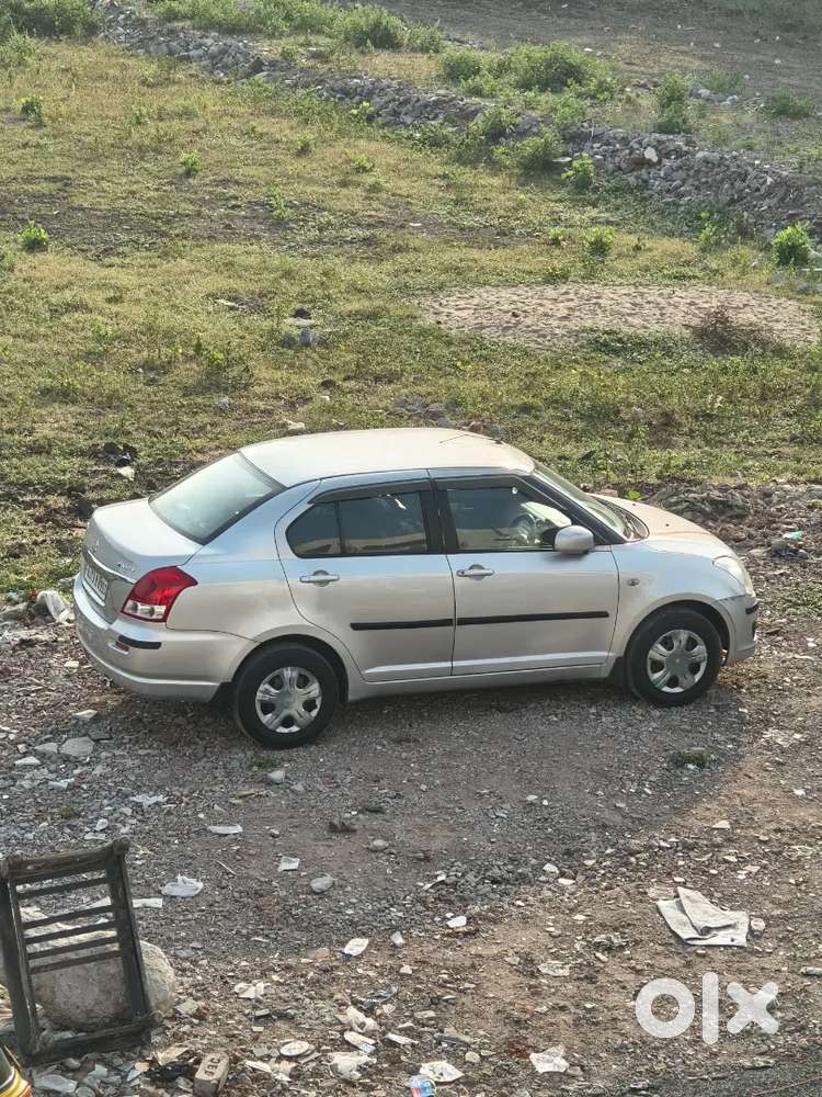 Maruti Suzuki Swift Dzire Vxi / Cng