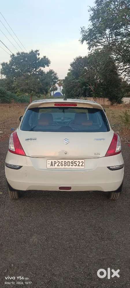 Maruti Suzuki Swift 2017 Diesel 128000 Km Driven Well Maintained.