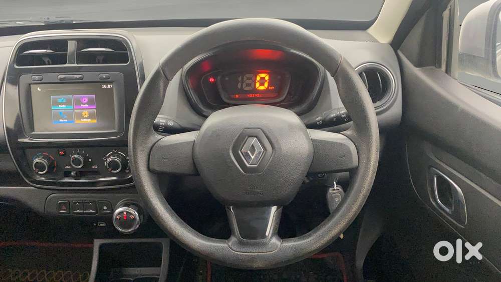 Renault Kwid 1.0 Rxt Amt Opt, 2018, Petrol