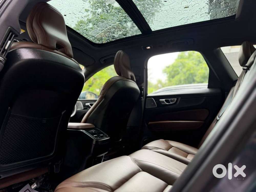 Volvo Xc60 2.0 B5 Ultimate, 2025, Petrol