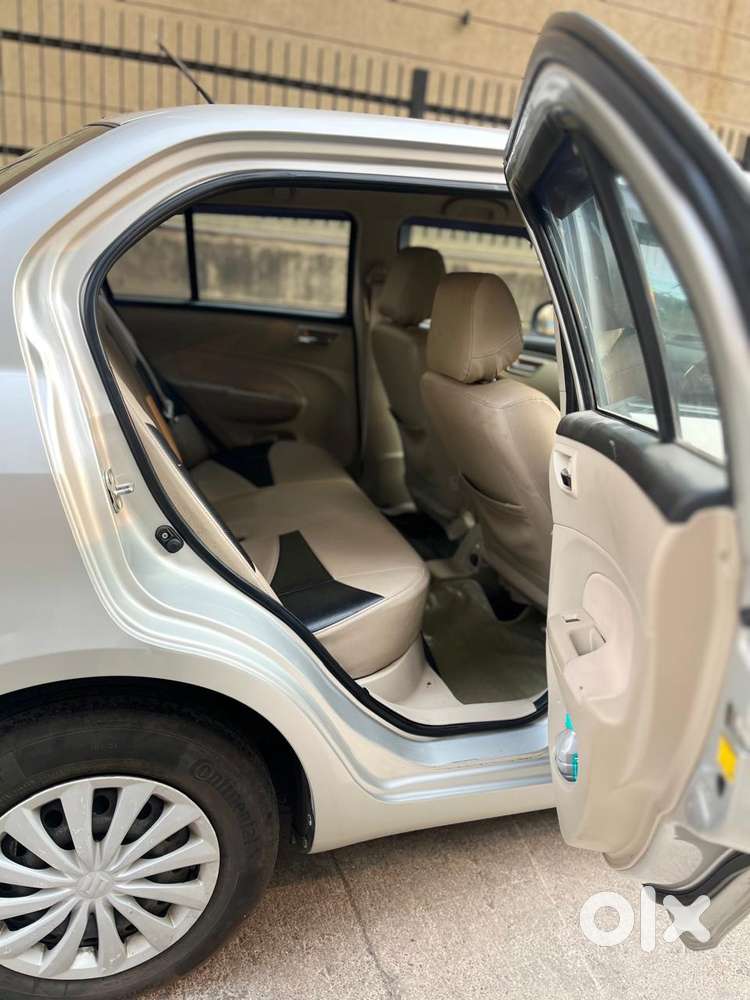 Maruti Suzuki Dzire 1.2 Vxi Cng, 2015, Cng & Hybrids