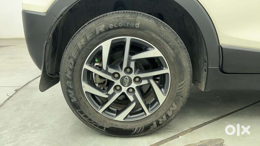 Mahindra Xuv300 W8 Option Diesel, 2022, Diesel