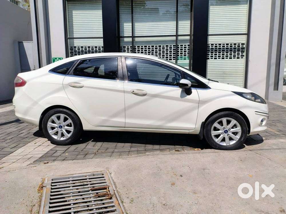 Ford Fiesta Petrol Titanium, 2012, Petrol